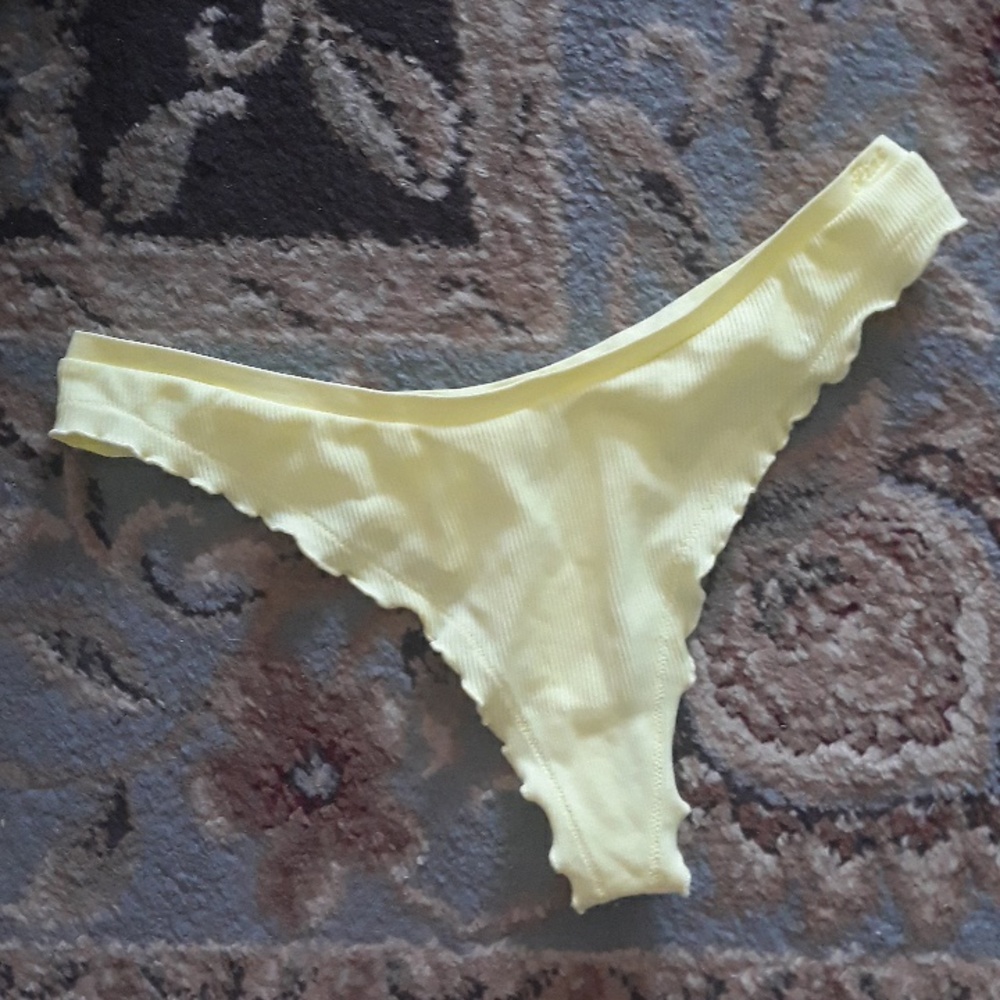Pink VS thong